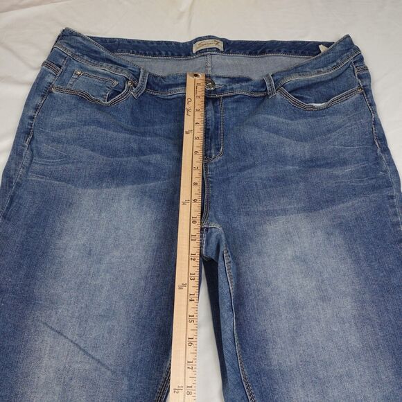 Seven 7 Luxe Jeans Women's Plus Size 24 Capris Blue Denim 5 Pocket Design - Picture 8 of 11